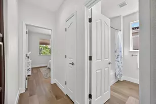 9837 Lois Stiltner Ct, Elk Grove, CA 95624 - Photo 38