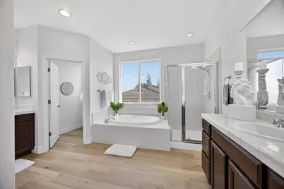 9837 Lois Stiltner Court, Elk Grove, CA 95624 - Photo 4