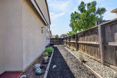 9837 Lois Stiltner Court, Elk Grove, CA 95624 - Photo 82