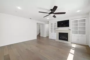 1160 Marsanne Ln, Gilroy, CA 95020 - Photo 14