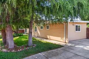 2200 Eastern Ave, Sacramento, CA 95864 - Photo 2