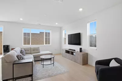 1888 Italia Way, Tracy, CA 95377 - Photo 4
