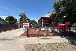 323 E 1st St, Stockton, CA 95206 - Photo 2