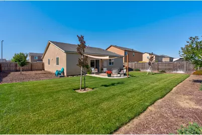 2082 Bidan Avenue, Chowchilla, CA 93610 - Photo 28