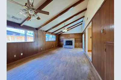1422 Oakwood Drive, Modesto, CA 95350 - Photo 16