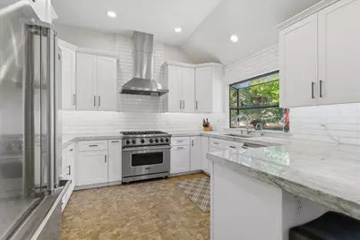 7535 Westover Court, Fair Oaks, CA 95628 - Photo 4