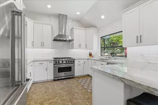 7535 Westover Ct, Fair Oaks, CA 95628 - Photo 4