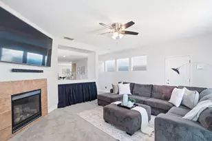 337 Scrub Oak Dr, Lathrop, CA 95330 - Photo 12