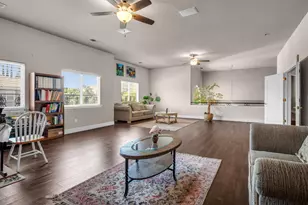 98 Valley Falls Pl, Folsom, CA 95630 - Photo 22