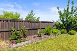 526 Lentini Way, Sacramento, CA 95834 - Photo 60
