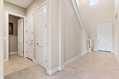 526 Lentini Way, Sacramento, CA 95834 - Photo 10