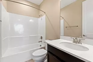 526 Lentini Way, Sacramento, CA 95834 - Photo 42