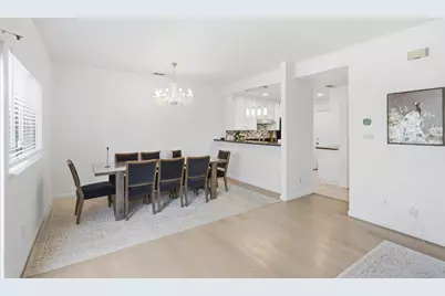 5045 N Laguna Drive, Sacramento, CA 95823 - Photo 12