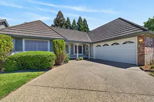 1448 Oak Grove Dr, Roseville, CA 95747 - Photo 2