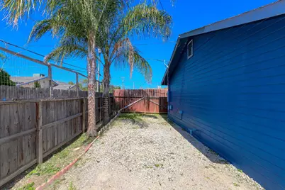 268 E 10th, Merced, CA 95341 - Photo 18