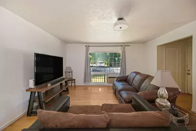 8928 Truman Street, Elk Grove, CA 95624 - Photo 14