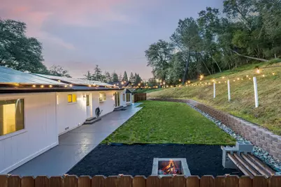 11196 Pleasant Valley Road, Penn Valley, CA 95946 - Photo 10