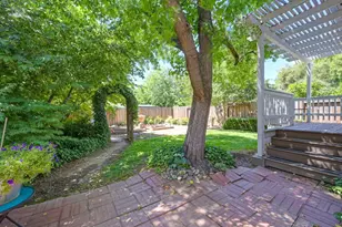 1544 36th St, Sacramento, CA 95816 - Photo 30