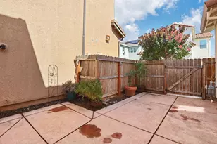 1761 N Breezy Meadow Dr, Sacramento, CA 95834 - Photo 38