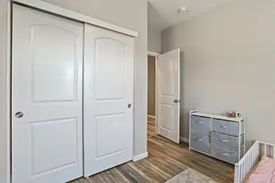 1761 N Breezy Meadow Dr, Sacramento, CA 95834 - Photo 22