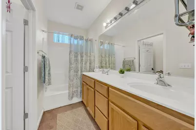 8409 Sundrop Way, Antelope, CA 95843 - Photo 16