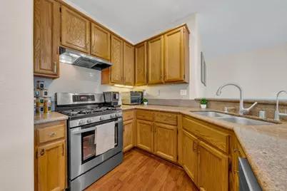 8409 Sundrop Way, Antelope, CA 95843 - Photo 6