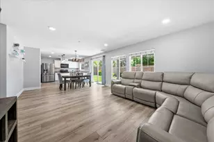 4325 Gentry Wy, Rocklin, CA 95677 - Photo 4