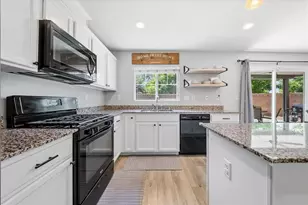 4325 Gentry Wy, Rocklin, CA 95677 - Photo 12