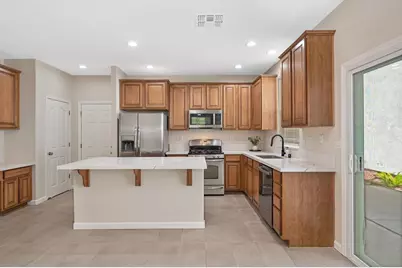 2888 Mojave Drive, West Sacramento, CA 95691 - Photo 10