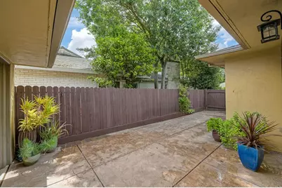 1031 9th Avenue, Sacramento, CA 95818 - Photo 40