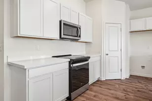 1870 Brianna Way, Yuba City, CA 95993 - Photo 2