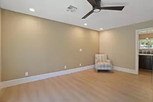 10764 N Elkhorn Dr, Stockton, CA 95209 - Photo 40