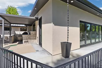 10764 N Elkhorn Drive, Stockton, CA 95209 - Photo 58