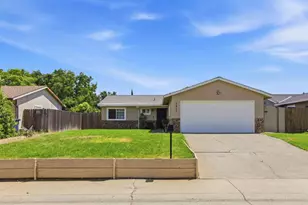 3407 Granby Dr, Sacramento, CA 95827 - Photo 2