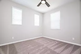 9733 Tribeca Dr, Sacramento, CA 95829 - Photo 18