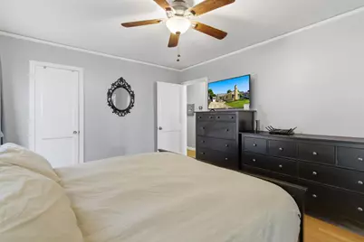 1755 Oxford Way, Stockton, CA 95204 - Photo 22