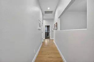 10163 Omeara Dr, Sacramento, CA 95829 - Photo 32