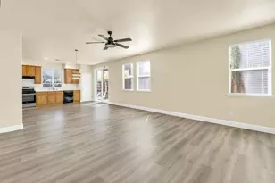 4909 Winamac Dr, Sacramento, CA 95835 - Photo 12