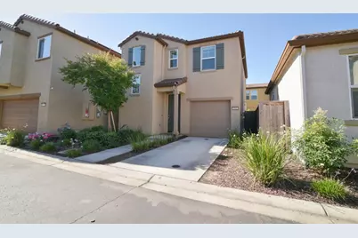9941 Del Surf Lane, Elk Grove, CA 95757 - Photo 2