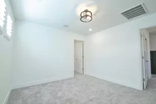 9941 Del Surf Ln, Elk Grove, CA 95757 - Photo 20