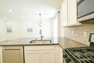 9941 Del Surf Ln, Elk Grove, CA 95757 - Photo 12