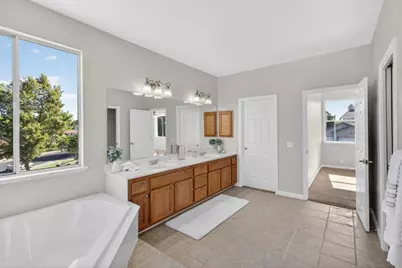 1361 Palmerston Loop, Roseville, CA 95678 - Photo 44