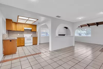 7283 Chardon Court, Sacramento, CA 95828 - Photo 16