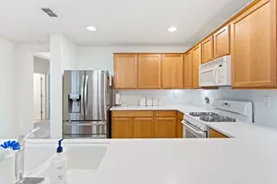 2270 Rose Arbor Dr, Sacramento, CA 95835 - Photo 6