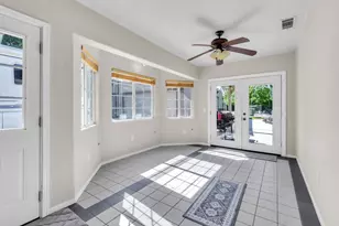 7568 Cripple Creek Rd, Citrus Heights, CA 95610 - Photo 18
