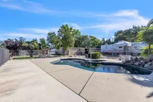 7568 Cripple Creek Rd, Citrus Heights, CA 95610 - Photo 2