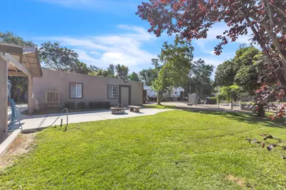 7568 Cripple Creek Rd, Citrus Heights, CA 95610 - Photo 8