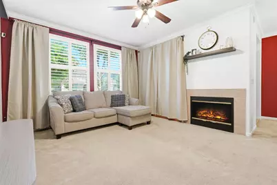 8398 Crystal Walk Circle, Elk Grove, CA 95758 - Photo 8