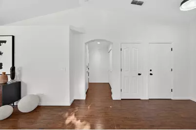 9801 Savonna Court, Elk Grove, CA 95757 - Photo 10