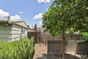 511 4th St, Woodland, CA 95695 - Photo 52